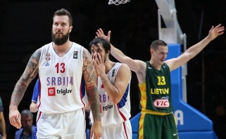 Lietuva įveikė prieš tai nenugalėtus serbus ir pateko į finalą! (video)